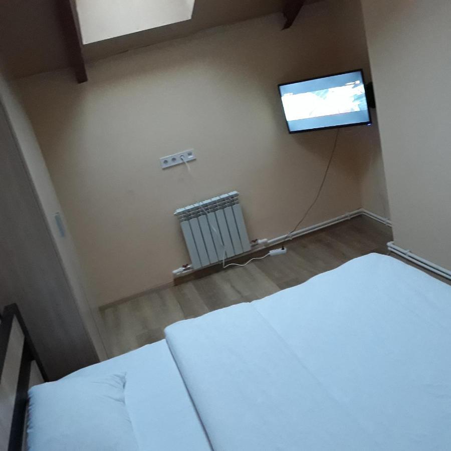 Velka Vasylkivska, 132,, Apartman Kijev Kültér fotó