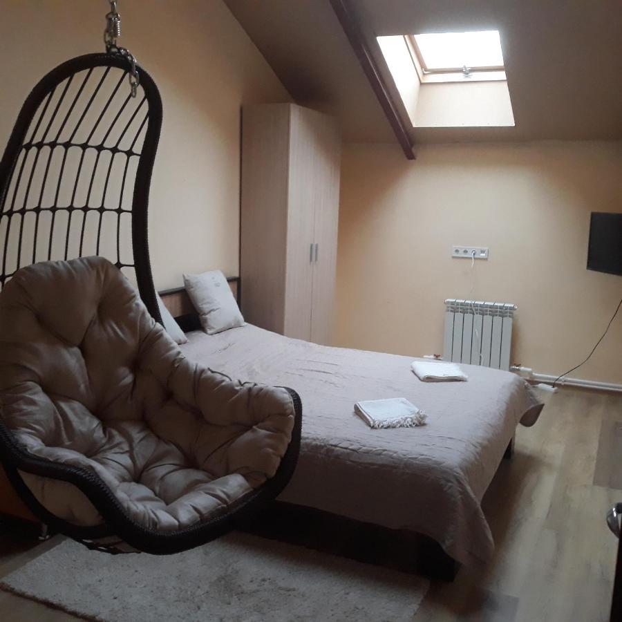 Velka Vasylkivska, 132,, Apartman Kijev Kültér fotó